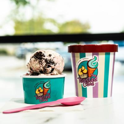 Kitty kitty band bang sundae.