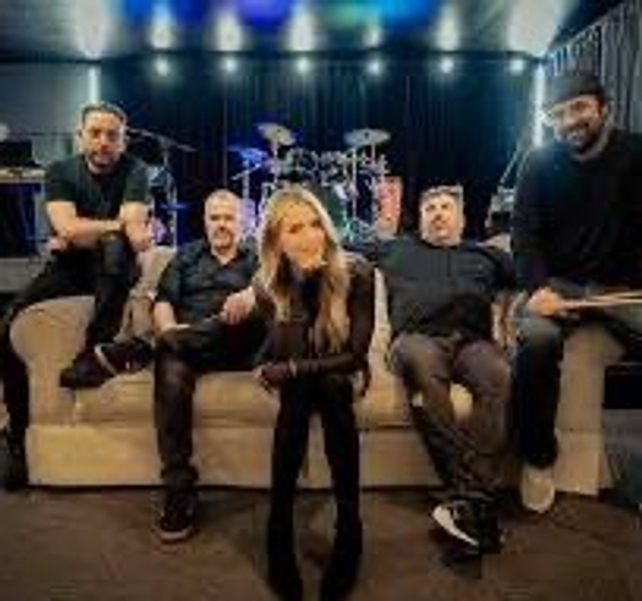 Krak'd Vinyl Band event photo