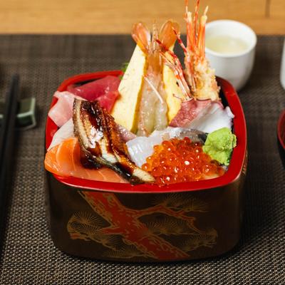 Chirashi sushi.