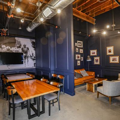 Bar photo 2