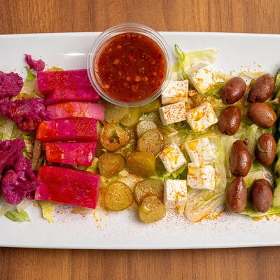 A top view of the special Maza plate.