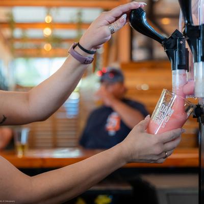 Pouring icecream