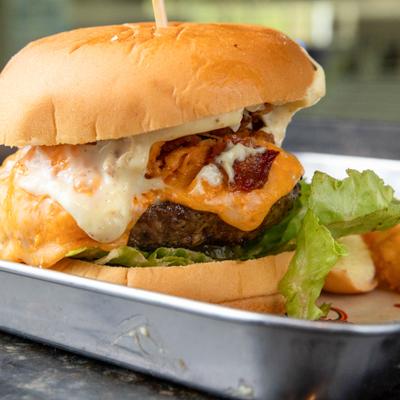 Pimiento Crunch Burger.