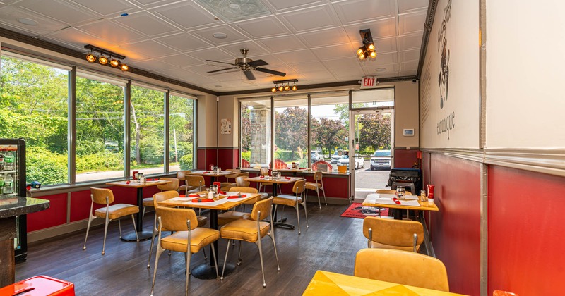 Interior, tables and seats