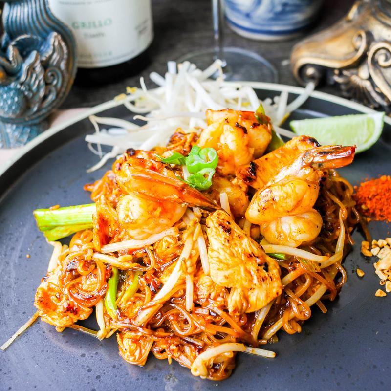 Pad - Thai photo