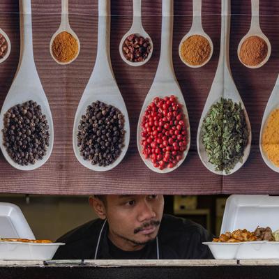 Wallpaper depicting various spices.