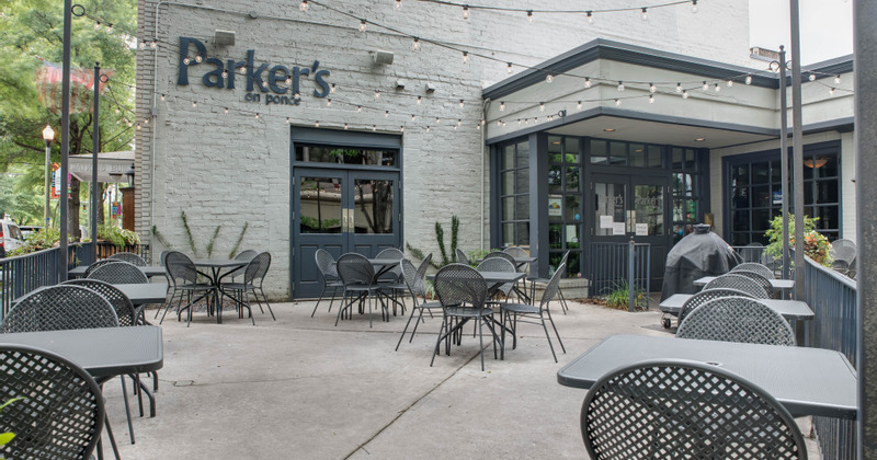 Exterior, tables outside