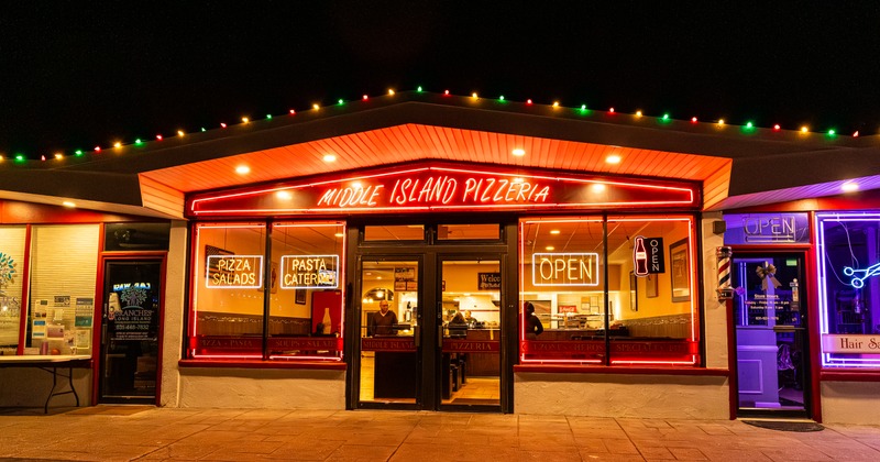 Exterior, front view to restaurant by night