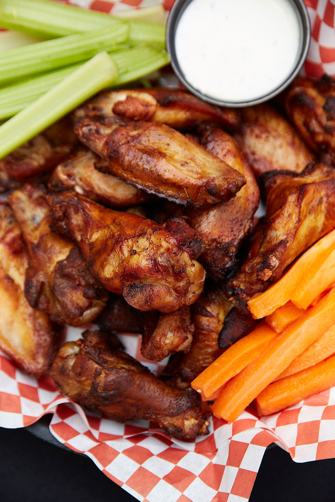 Smoked Wings and dip