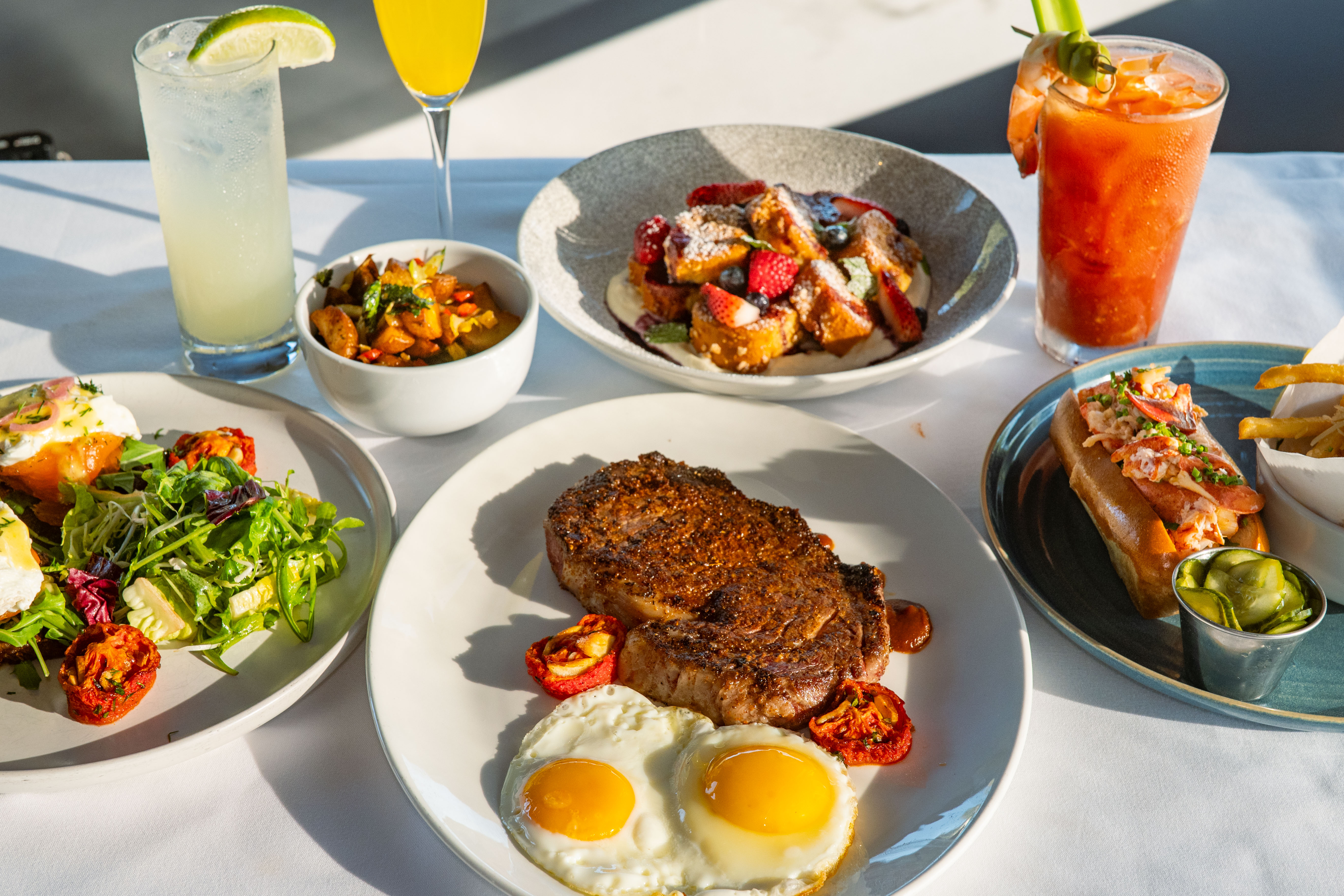 Table of Brunch Yummies!