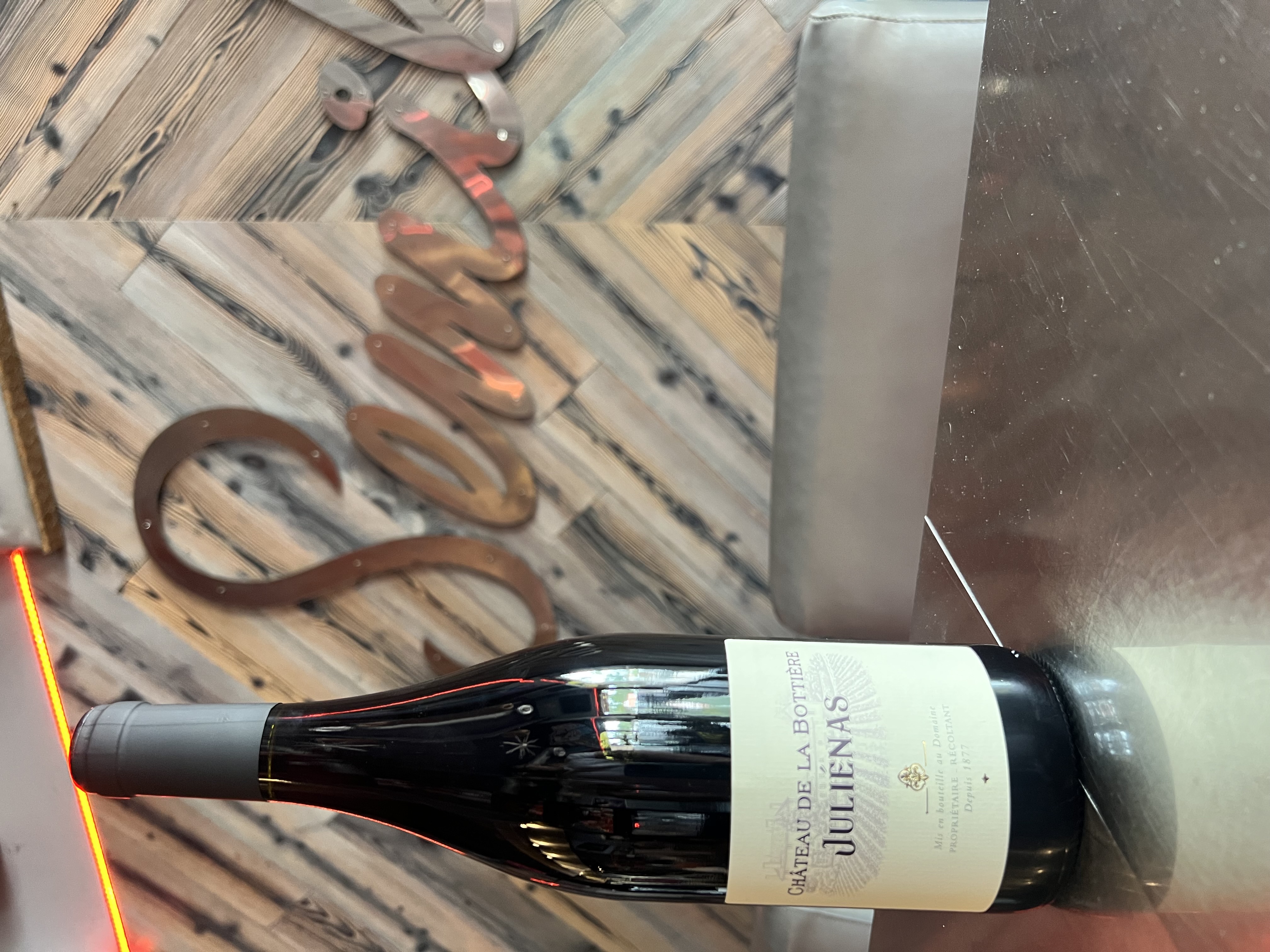 Juliénas, Château de la Bottière, Gamay photo