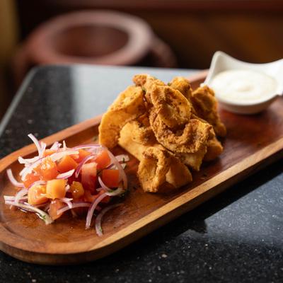 Fried calamari with fresh salsa and dipping sauce.