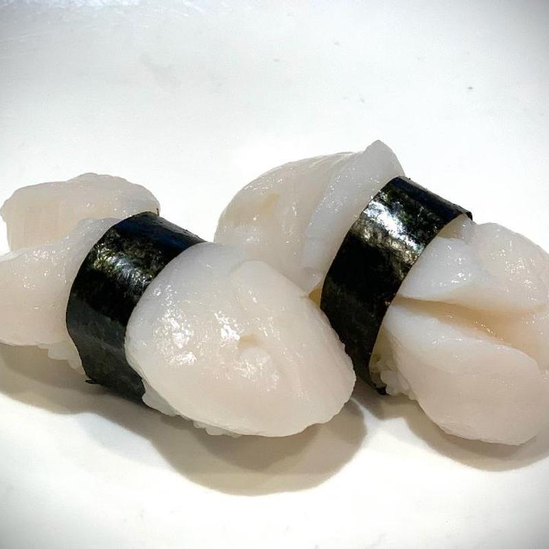 Hotategai Nigiri* photo