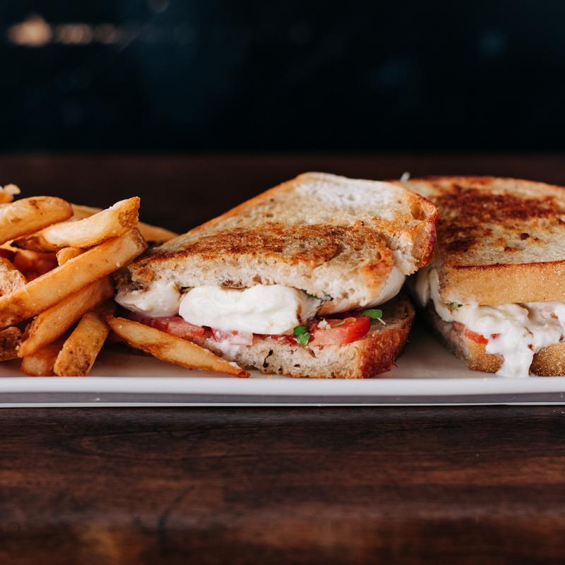 menu item 18 of 28, Caprese (VG)