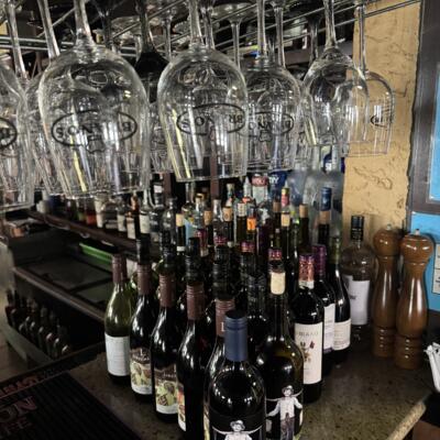 New wine glasses with Branos logo..