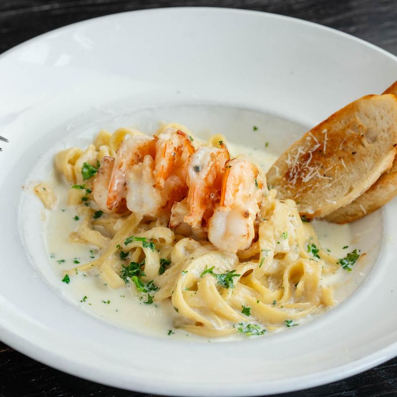 Lambeaus Alfredo photo