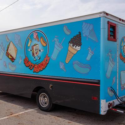 Tasty bacon's food truck.