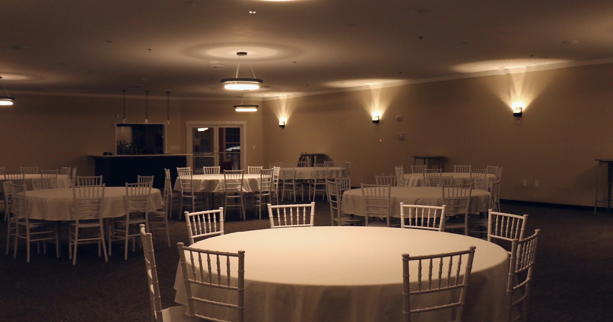 Round event tables