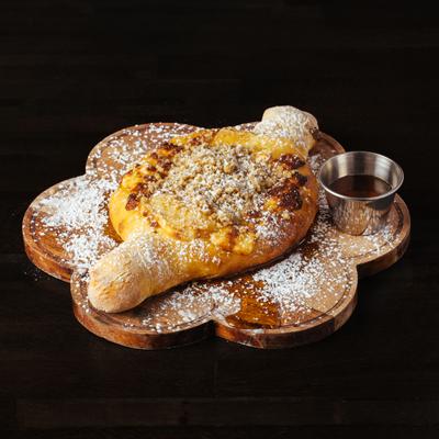 Honeycomb Brie Cheeseboat photo