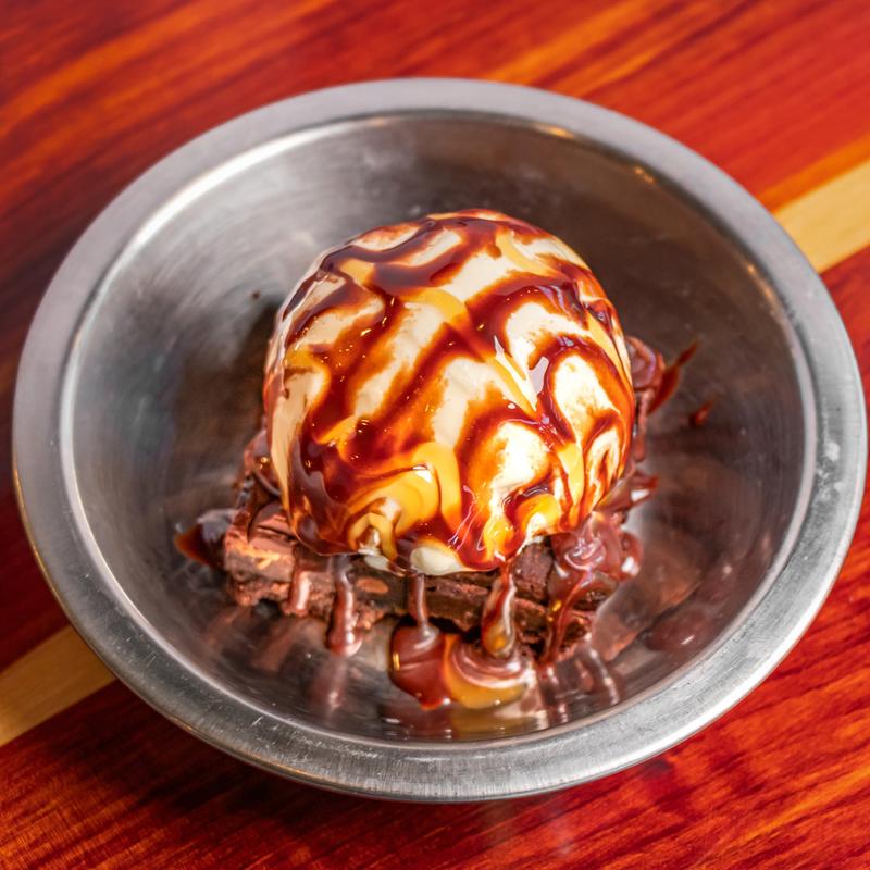 Brownie a La Mode photo