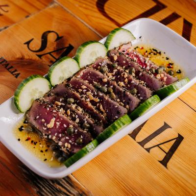 Pepper Crusted Tuna crudo.