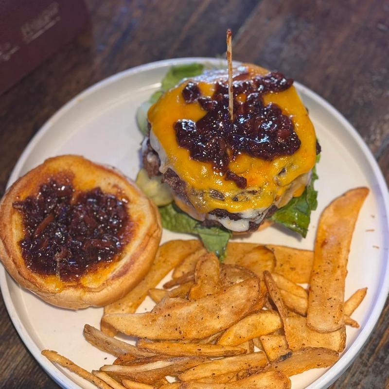 BACON JAM BISTRO BURGER photo