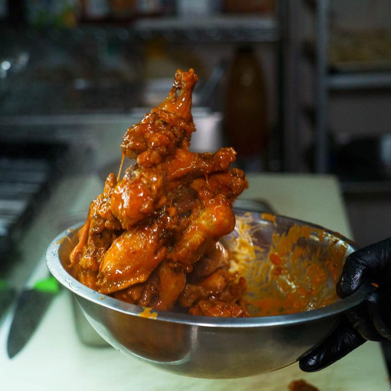 6  Jumbo Traditional Wings photo