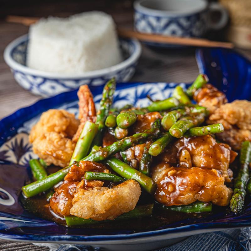 Gong Yai Kra Prao photo