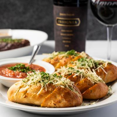 Garlic dinner rolls.