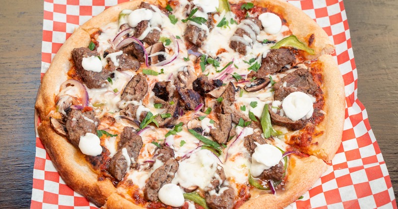 Bistro Pizza Koobideh