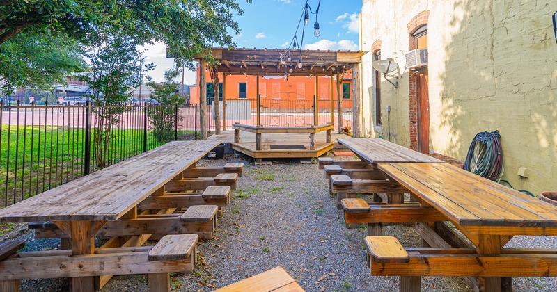 Exterior, tables, benches