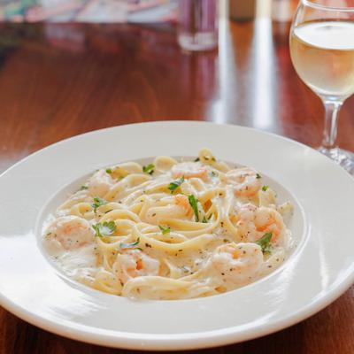 Shrimp alfredo.