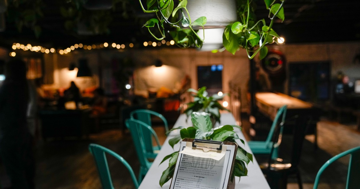 Exterior seating space