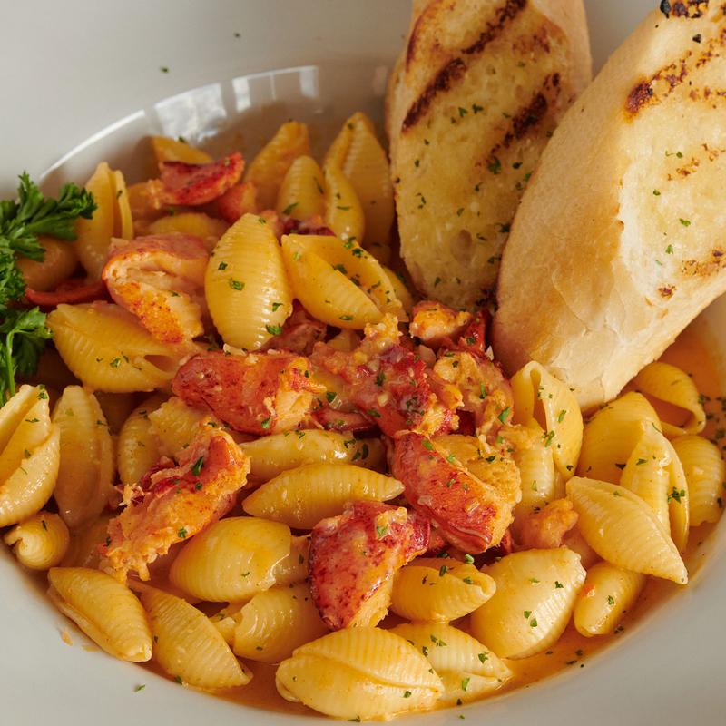 Lobster Mac & Cheese photo