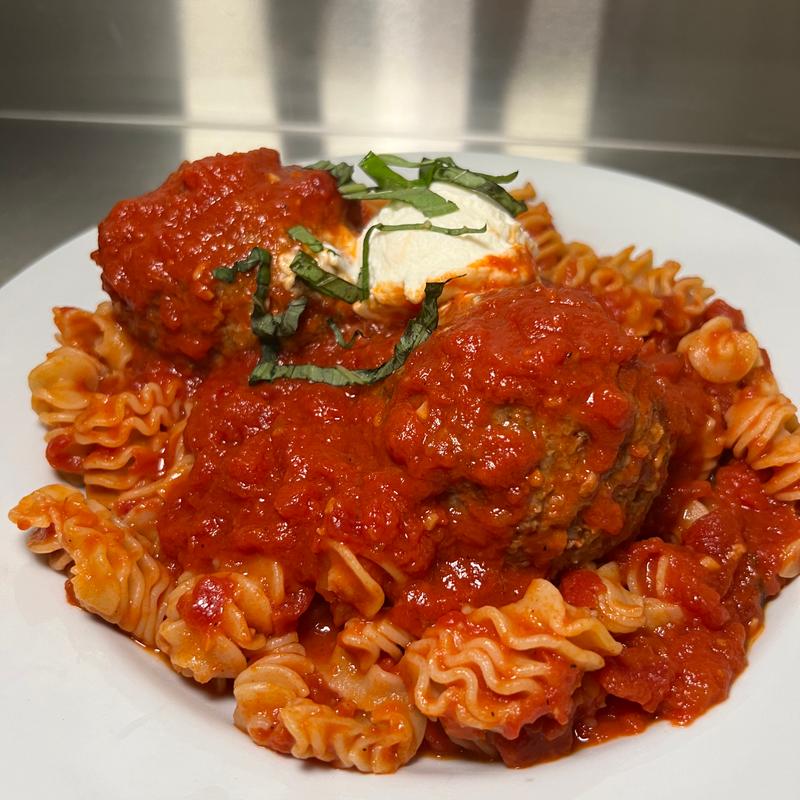 Spaghetti & Meatballs photo