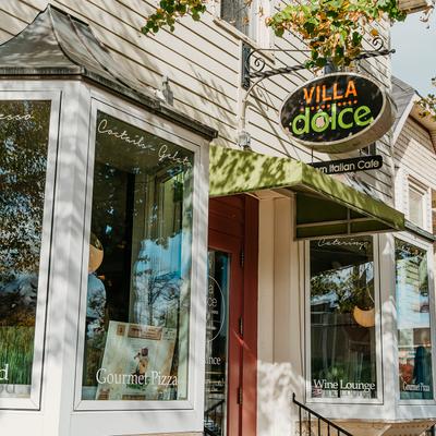 gallery photo number 77