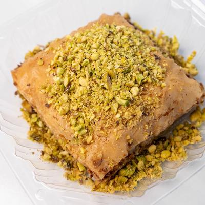 Baklava topped with crushed pistachio