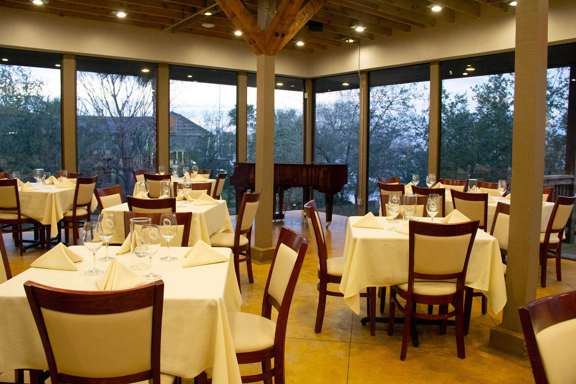 Opus Ocean Grille Clear Lake Area, Clear Lake Shores, TX