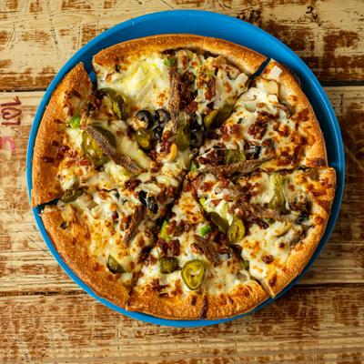 The Everything Pizza, top view.