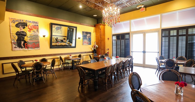 Interior, tables for a different number of guests