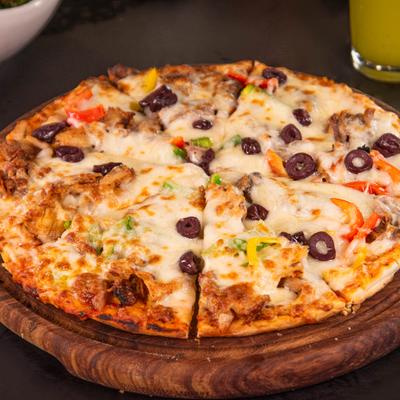 Beef and Chicken Shawarma Pizza.