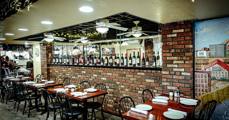 Interior space, dining area with set tables