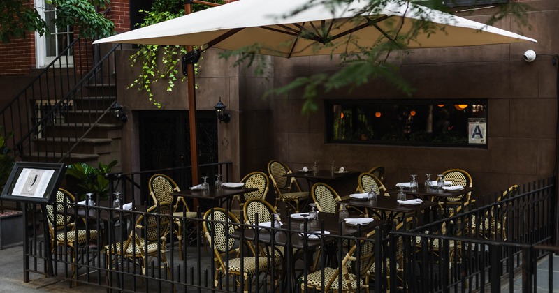 Exterior seating area