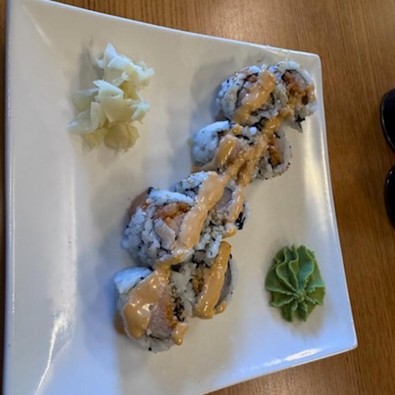 Crunchy Spicy Yellowtail Roll photo