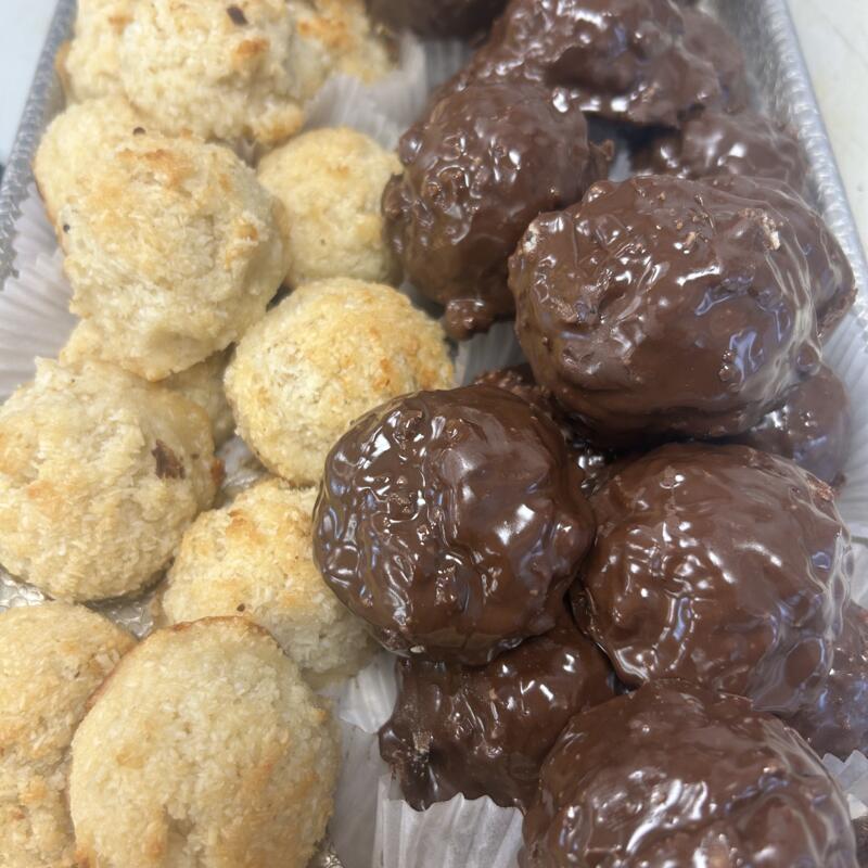 menu item 44 of 61, Coconut Macaroons - Plain