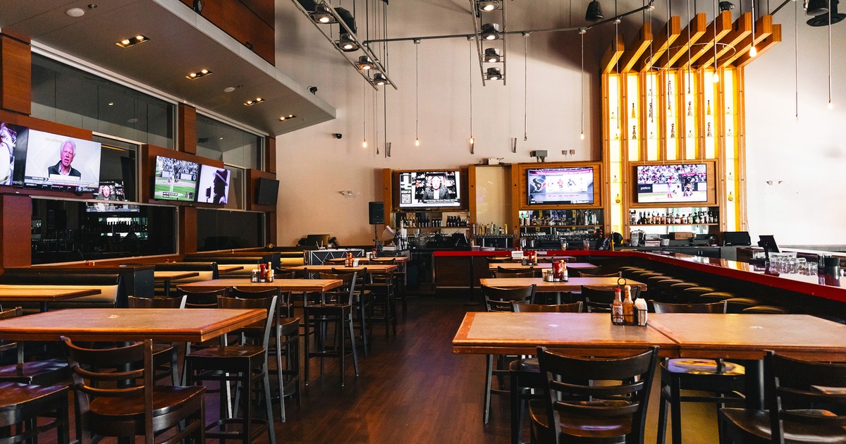 Interior, seating area, lined up tables
