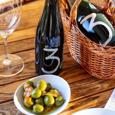 3 Fonteinen  Lambic Gueuze Beer and Olives.