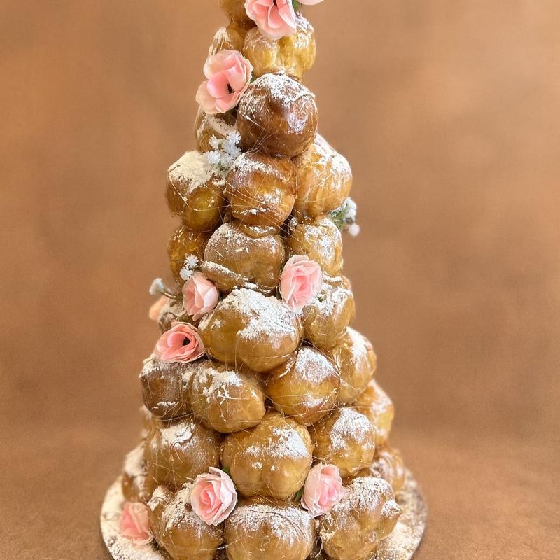 menu item 45 of 138, Croquembuche