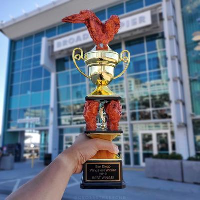 BEST WINGS TROPHY - WING FEST 2019 gold cup small