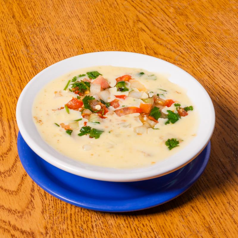 1 Quart Tres Compadres w/chips photo